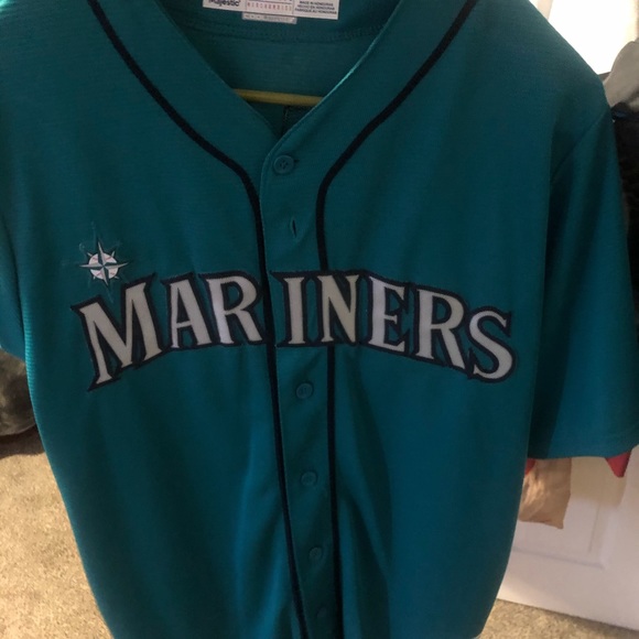 Jerseys - Picture 4 of 6